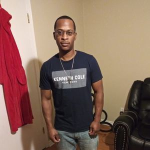 Meet your Posher, Logan